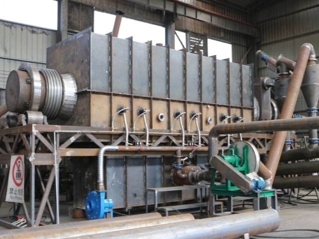 全新連續(xù)式炭化設備升級換代